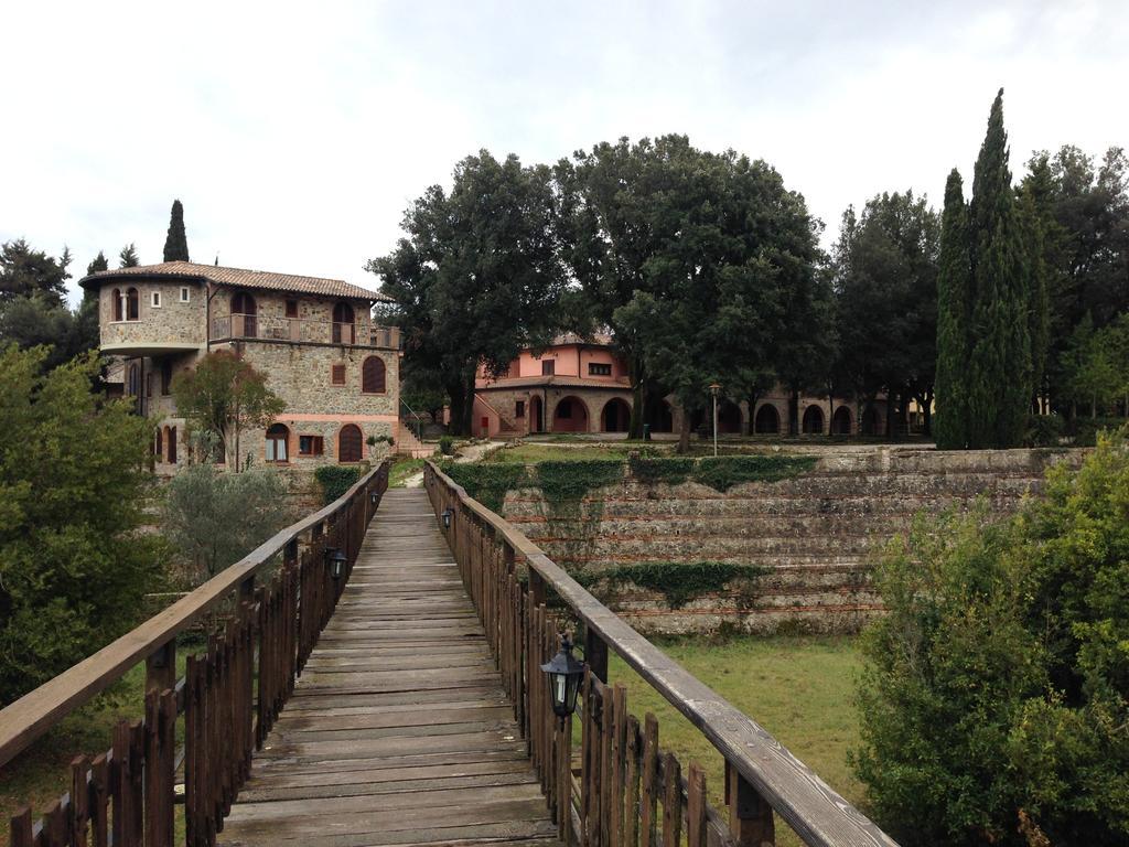 Pian Dei Mucini Resort Il Borgo Massa Marittima Exterior photo